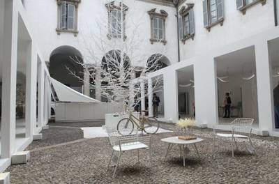 TRECA崔佧\x26 新浪家居法國(guó)藝術(shù)睡眠游學(xué)之旅|游走街頭打開米蘭時(shí)尚地圖